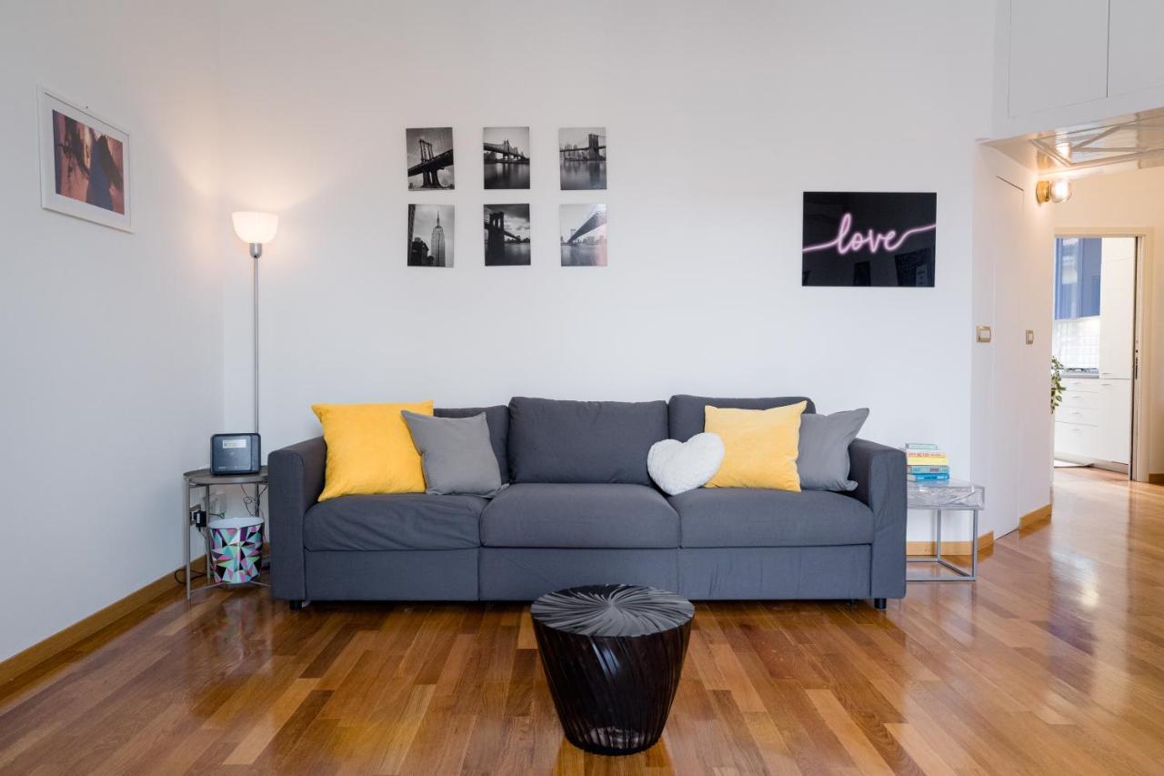 Cinque Vie Floor - Center Apartment