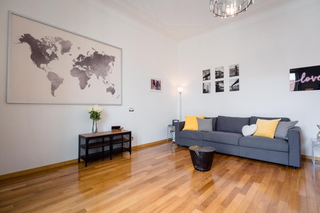 Apartment Cinque Vie Floor - Center Mailand